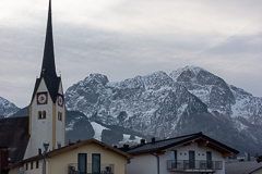 Blick von unserem Balkon - endlich zeigen sich die Berge