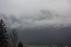 Blick auf die fast unsichtbare Bergwelt um Abtenau