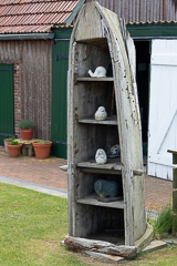 Kunstausstellung am Straßenrand